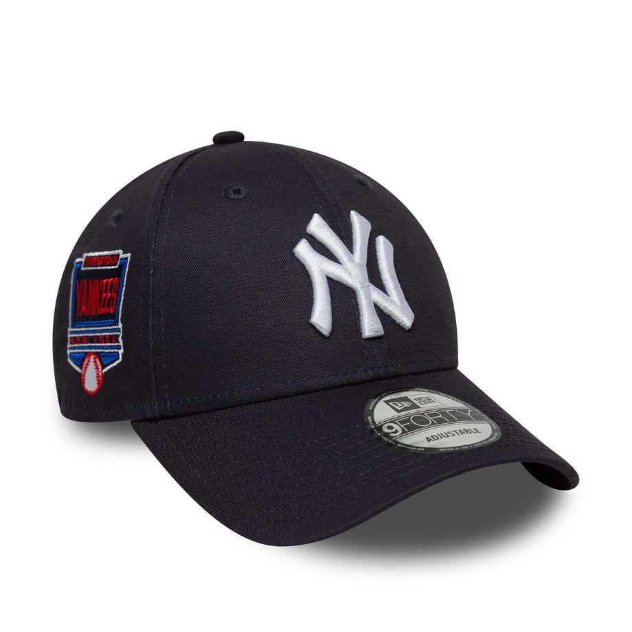 New Era Mens New York Yankees 9FORTY Side Patch Baseball Cap