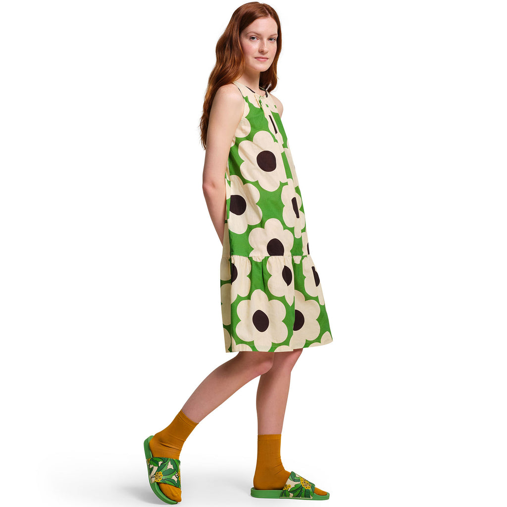 Green Sixties Daisy