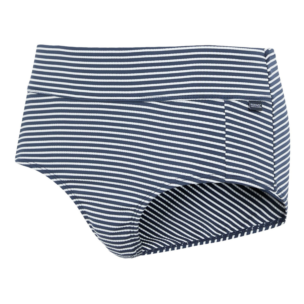 Navy/White Seeksucker Stripe