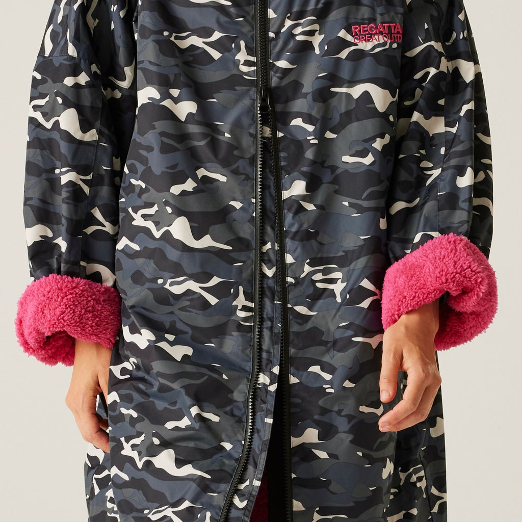 Black Camo/Pink